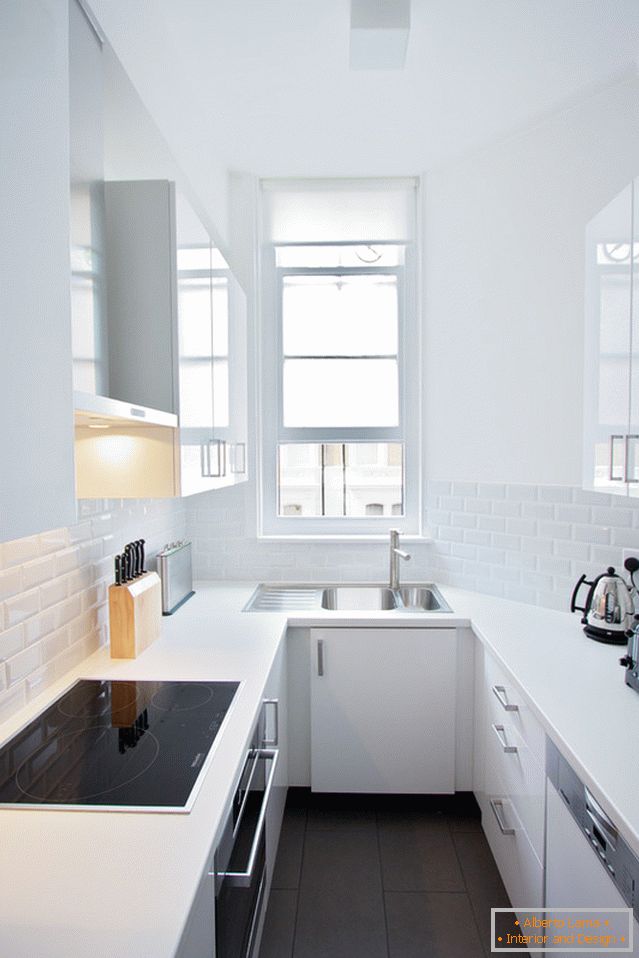 Aumenta el espacio de la cocina en el estilo del minimalismo