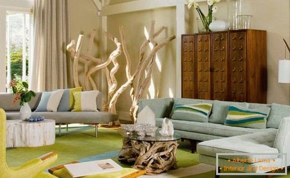 Esculturas modernas en el diseño de la sala de estar