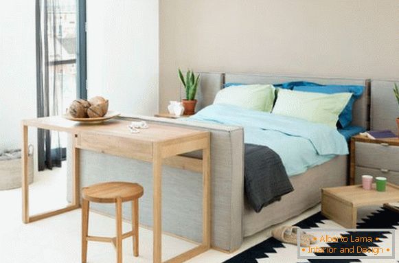 Muebles simples en el dormitorio
