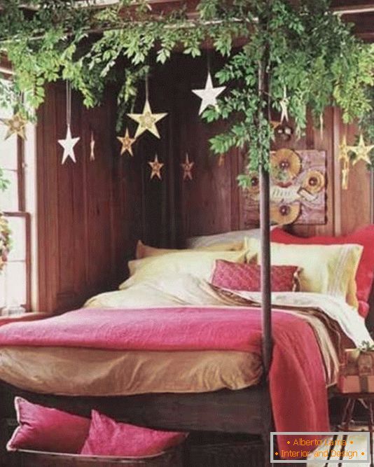 Dormitorio de decoración de Navidad