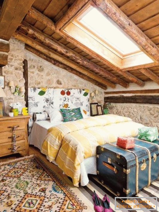 Lindo diseño de dormitorio en estilo country