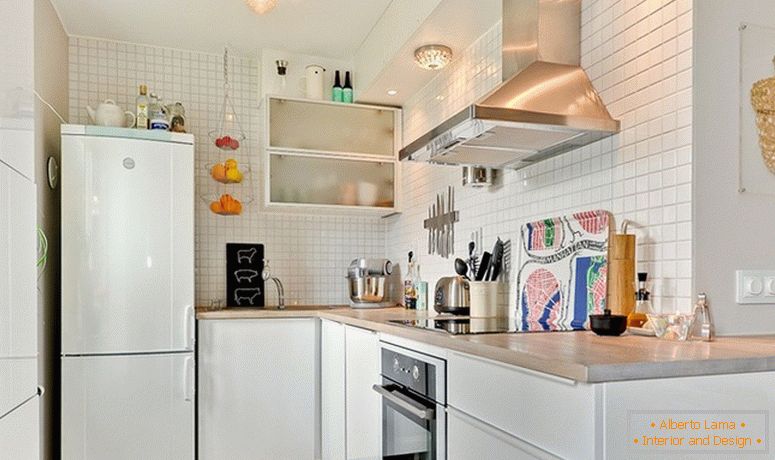 Cocina de un pequeño apartamento en Suecia