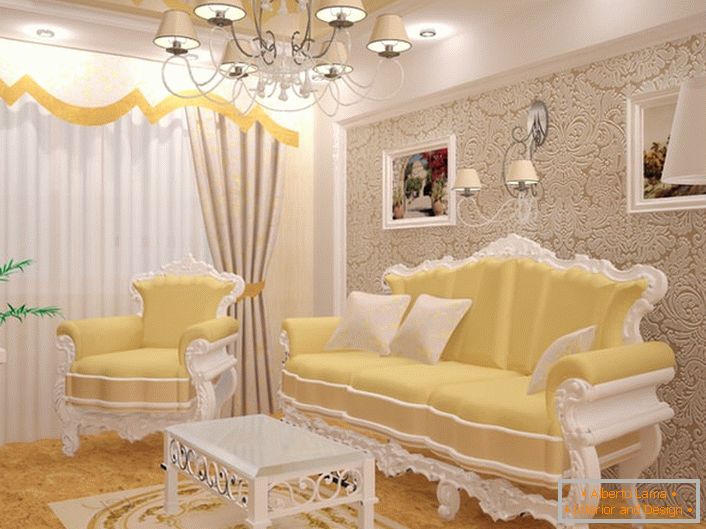 Una pequeña habitación de invitados en estilo barroco. Muebles exquisitos. El mobiliario se selecciona en las mejores tradiciones de estilo barroco.