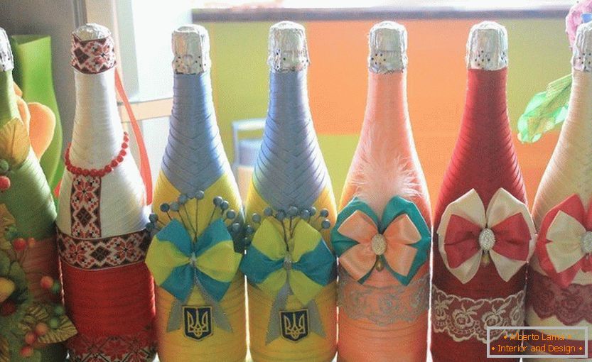 Champagne en cintas multicolores