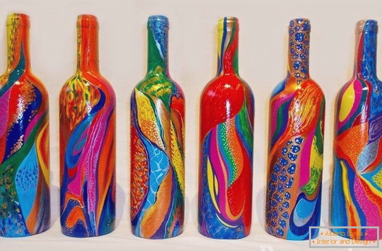 Botellas multicolores