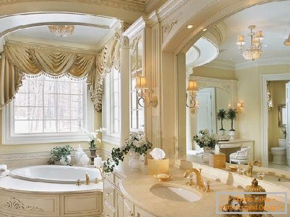 diseño de un baño grande en una casa privada, foto 40
