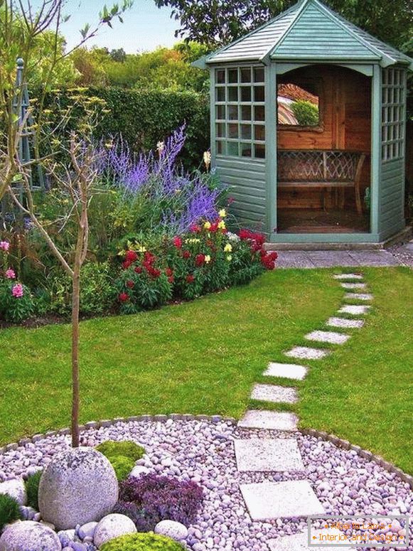Diseño del patio de una casa privada - foto de una glorieta con diseño de paisaje