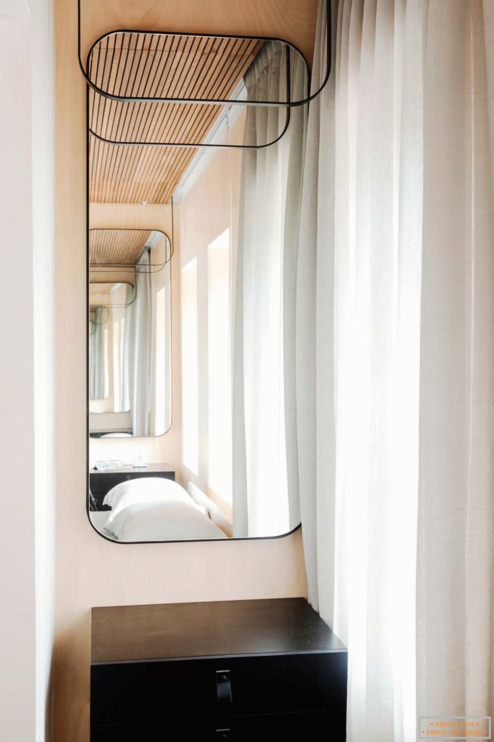 Diseño interior de un pequeño apartamento en Sydney - зеркало
