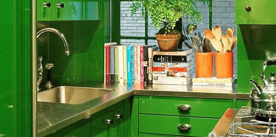 Otra perspectiva de la cocina es verde