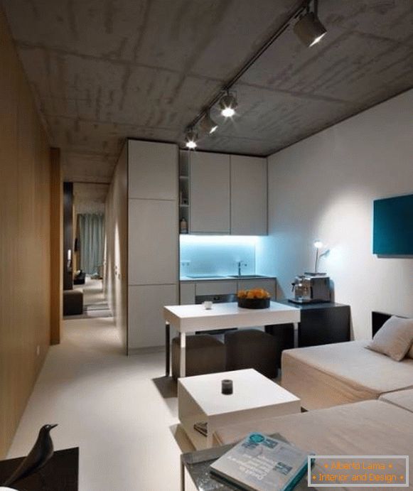 Diseño de apartamento de una habitación en estilo moderno