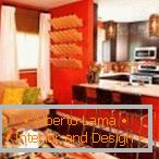 Cocina-sala de estar en color naranja