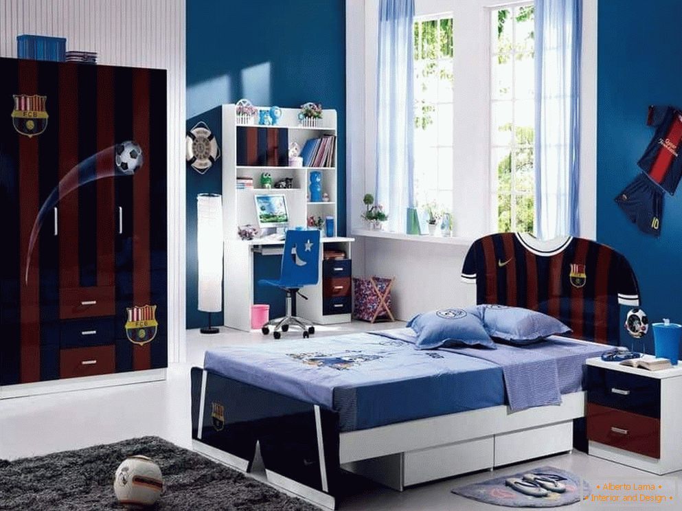 Diseño de un dormitorio en un estilo deportivo para un niño