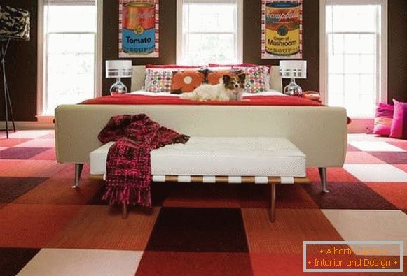 Dormitorio brillante en el estilo de los años 60
