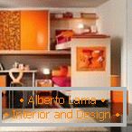 Habitación en color naranja