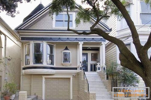Estuco de fachada de poliuretano - foto de una hermosa casa