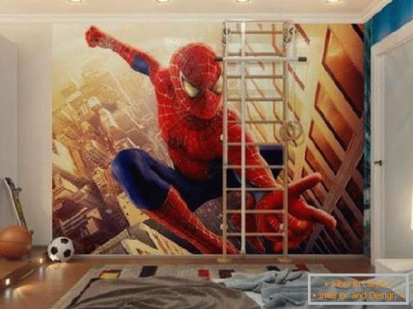 hombre spiderman en el interior de la guardería, foto 9