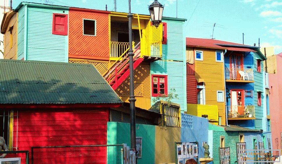 Hermosas casas de colores