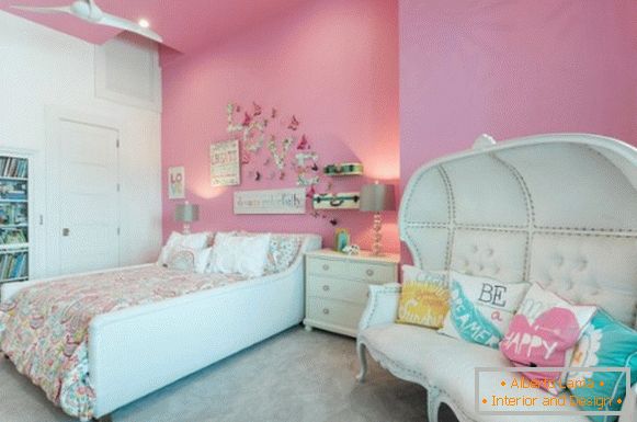 diseño de interiores de una habitación para niños para una niña фото