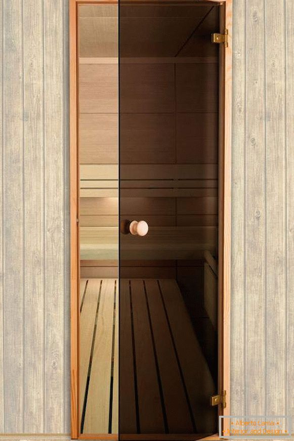 Puerta de vidrio para sauna y sauna con hermosos lazos