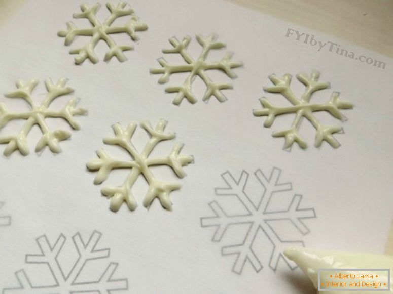 snowflake-cupcakes-recipe1-1024x768