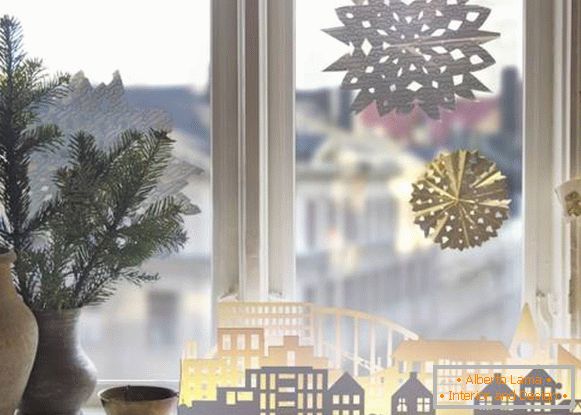 Cómo decorar las ventanas para el Año Nuevo 2017 con papel