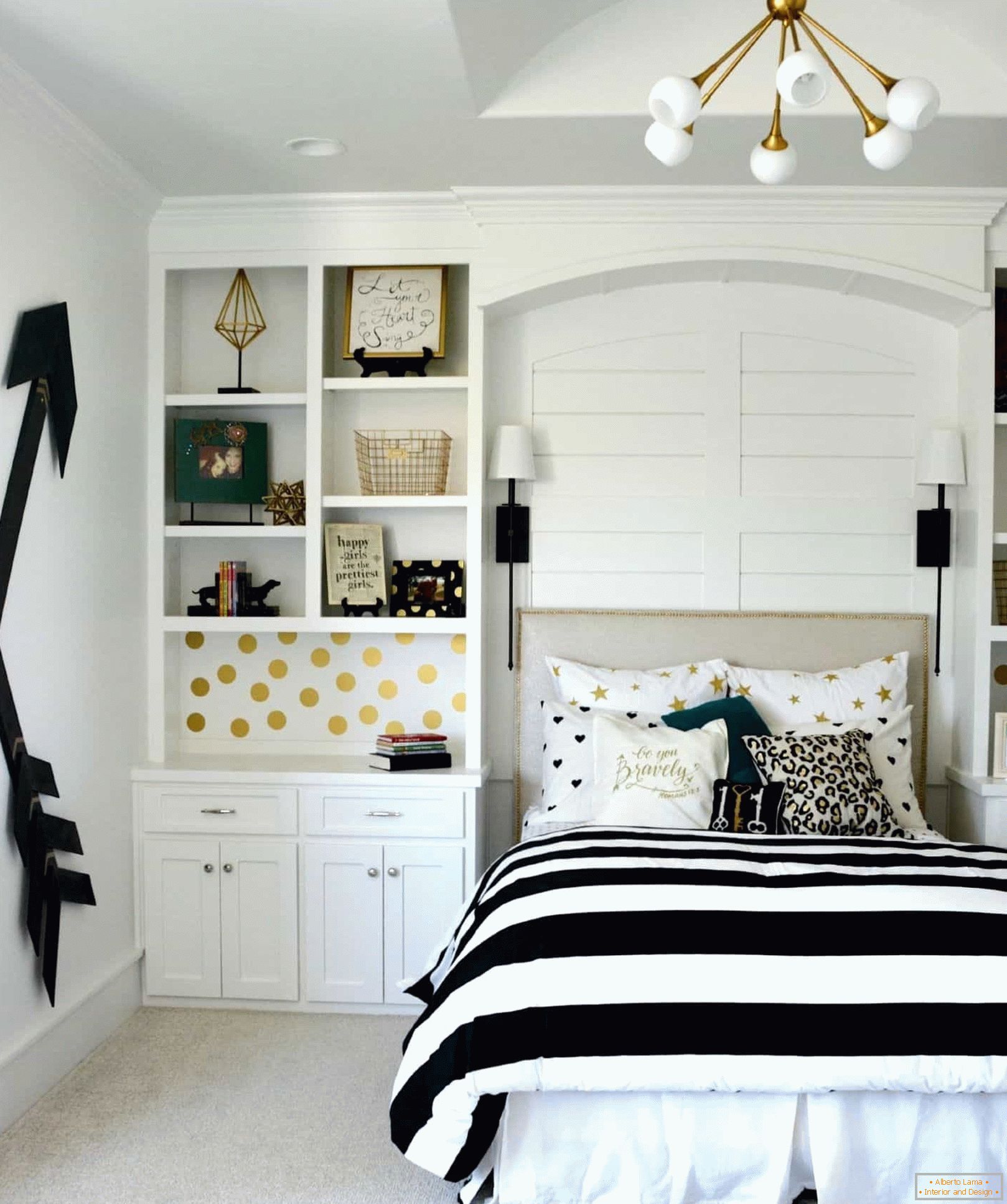 Diseño de habitación en blanco y negro para una adolescente