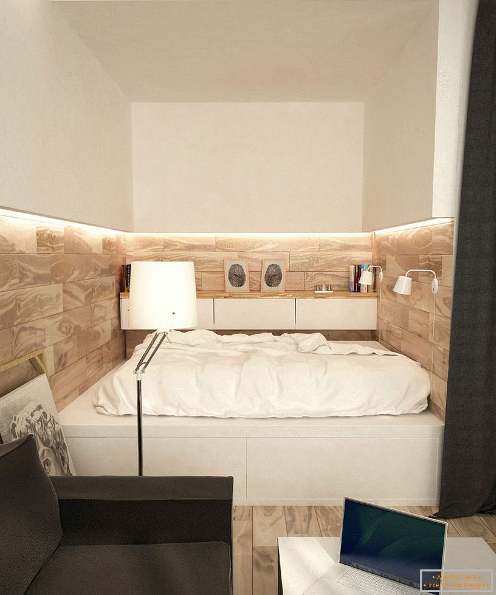 Interior único de un apartamento de una habitación para una pareja joven