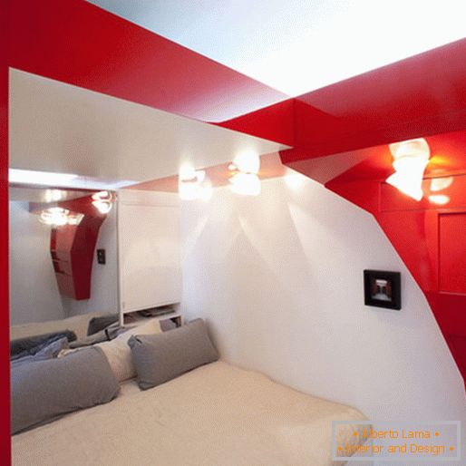 Dormitorio transformable rojo y blanco