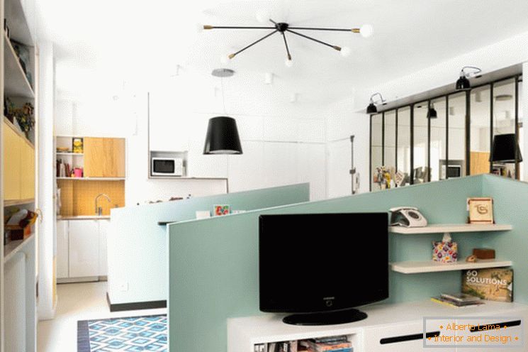 La idea del interior de una sala de estar para apartamentos pequeños de MAEMA Architects
