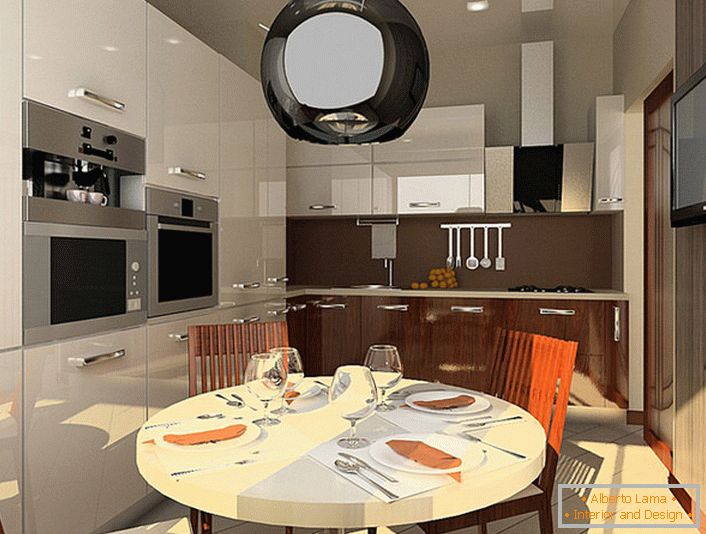 El estilo de alta tecnología es ideal, si se trata del diseño de una cocina pequeña.