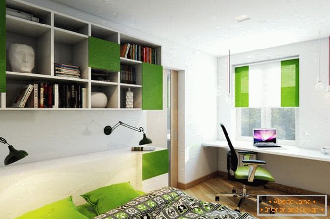 Acentos verdes en el dormitorio de un pequeño apartamento en Rusia