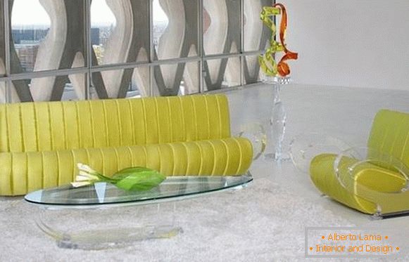 Sofá y sillón con inserciones acrílicas