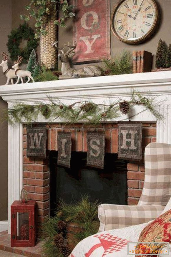 Guirnalda de Navidad en una chimenea, foto 25