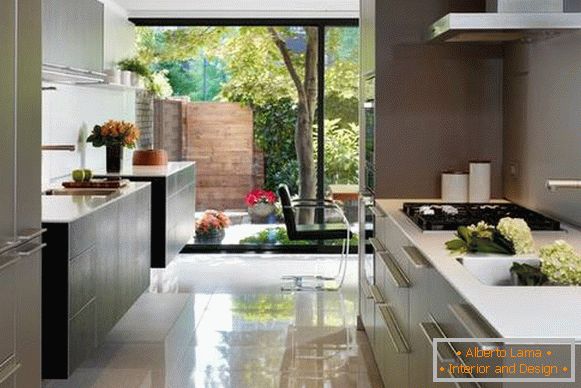 Elige pisos en la cocina, ¿qué es mejor? Con foto