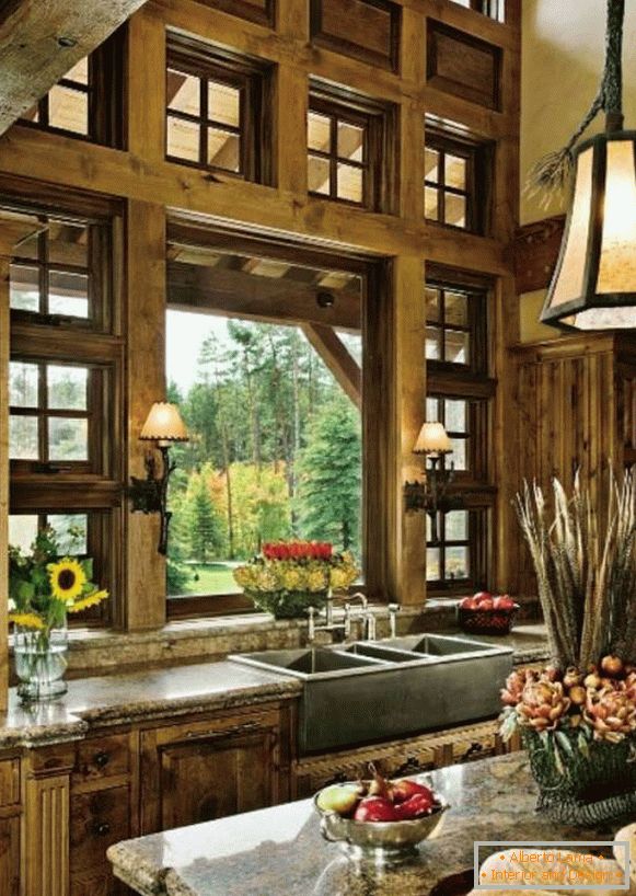 ventanas en una casa de madera фото
