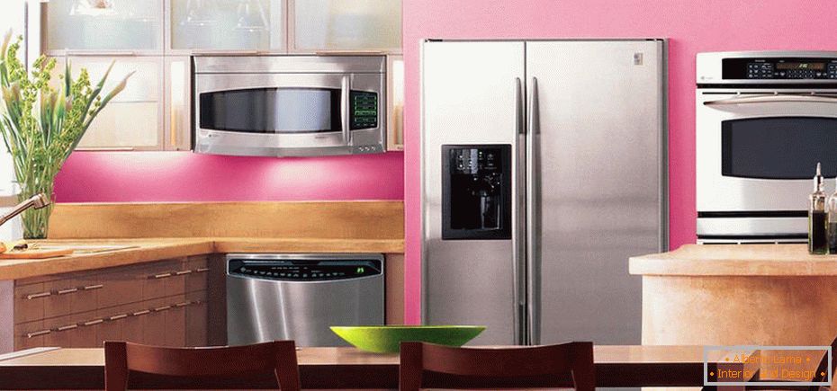Color rosa en el diseño de la cocina