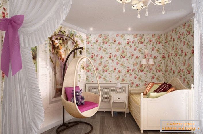 Una bonita habitación infantil en estilo rústico para una niña.