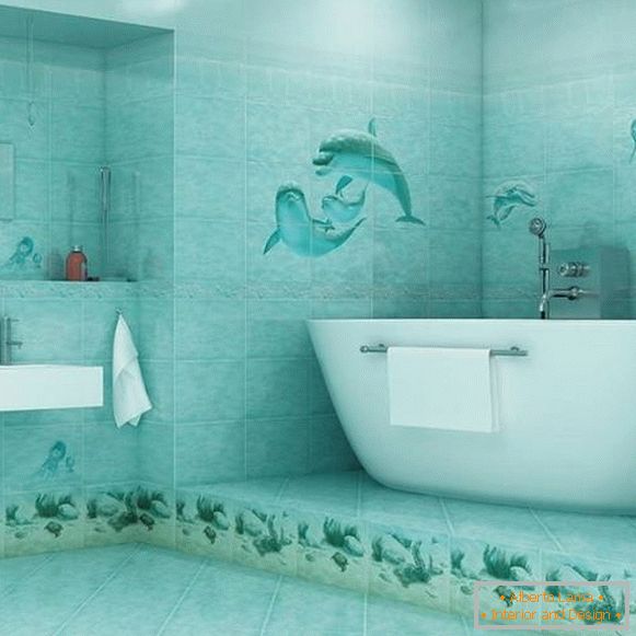 un panel de azulejos en el baño, foto 13
