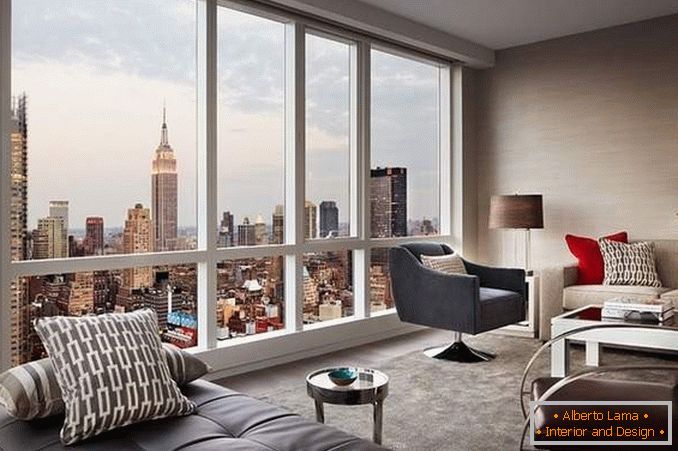 Apartamento con ventanas panorámicas - foto con una hermosa vista de la ciudad