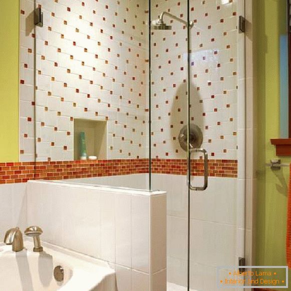 distribución de azulejos en un baño combinado, foto 22