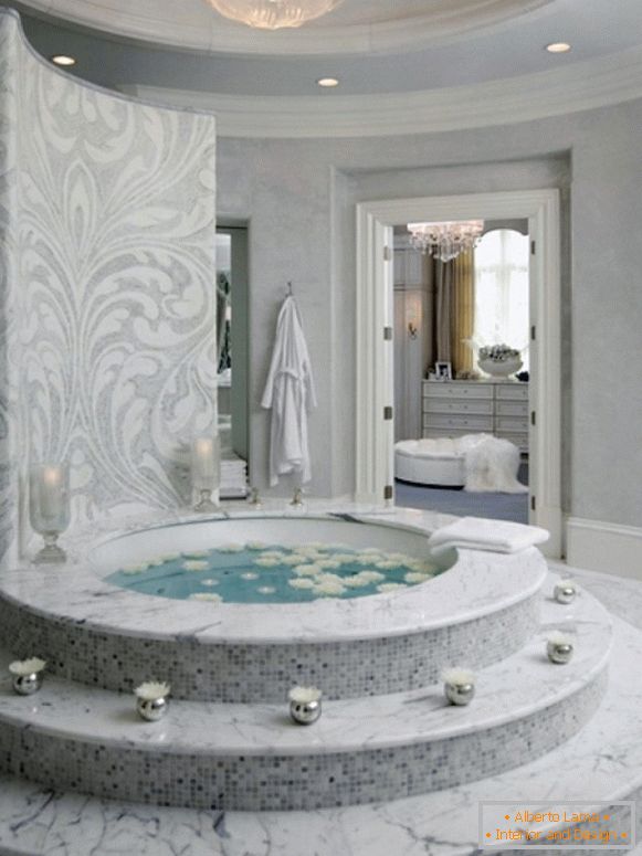 baño redondo con mosaika