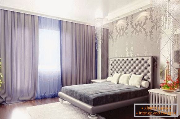 Dormitorio morado moderno en colores claros
