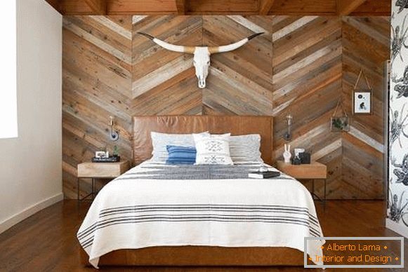 Imagen de un dormitorio en un estilo moderno con paneles de madera
