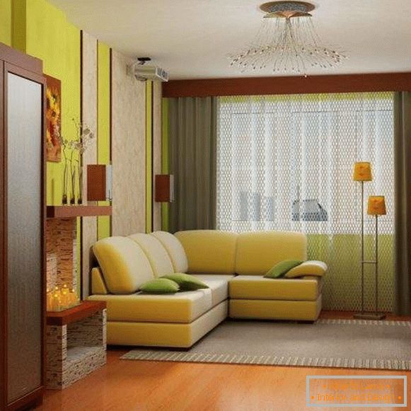 El diseño elegante de la sala en Khrushchev con muebles compactos
