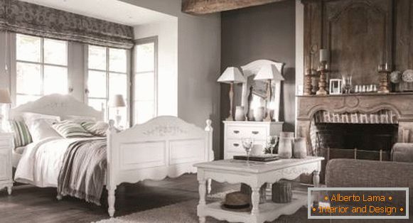 Diseño de dormitorio Provenza con hermosos muebles