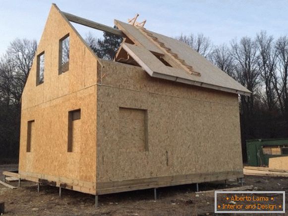 construcción de una casa de armazón con tecnología canadiense