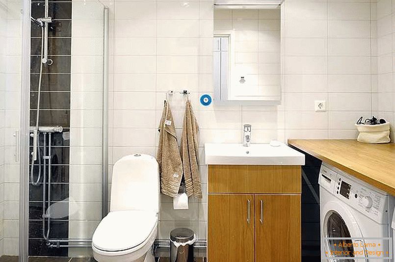 Interior de un baño en un apartamento en Estocolmo