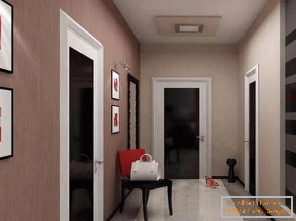 Papel pintado combinado para un pasillo en una fotografía de apartamento 3