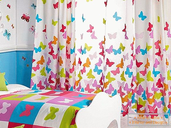 Cortinas para niños con mariposas