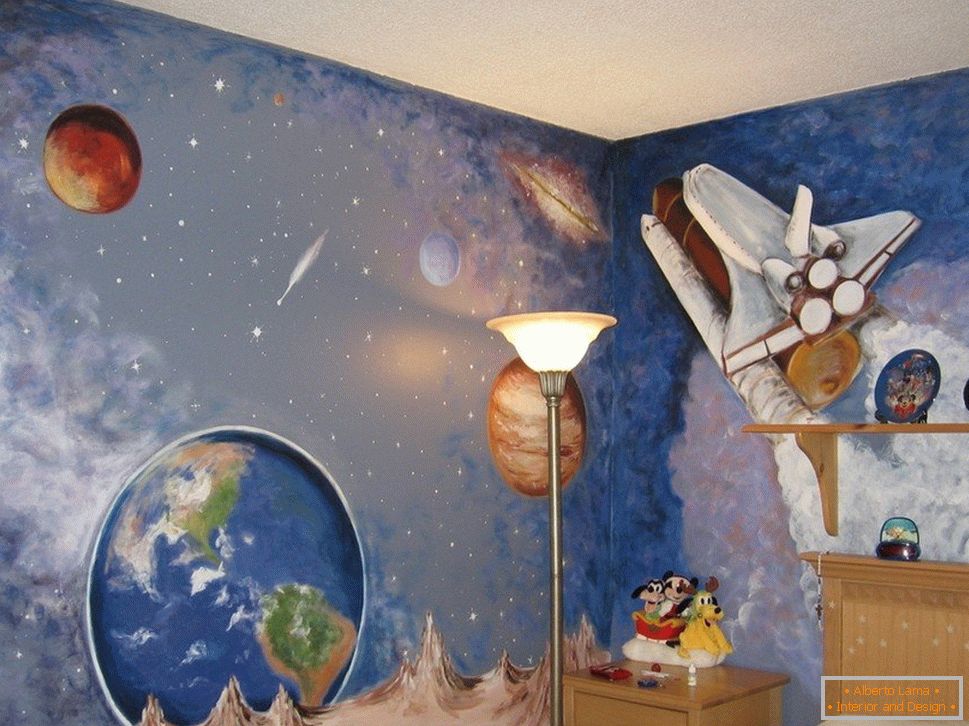 La vista del espacio en las paredes del cuarto de niños